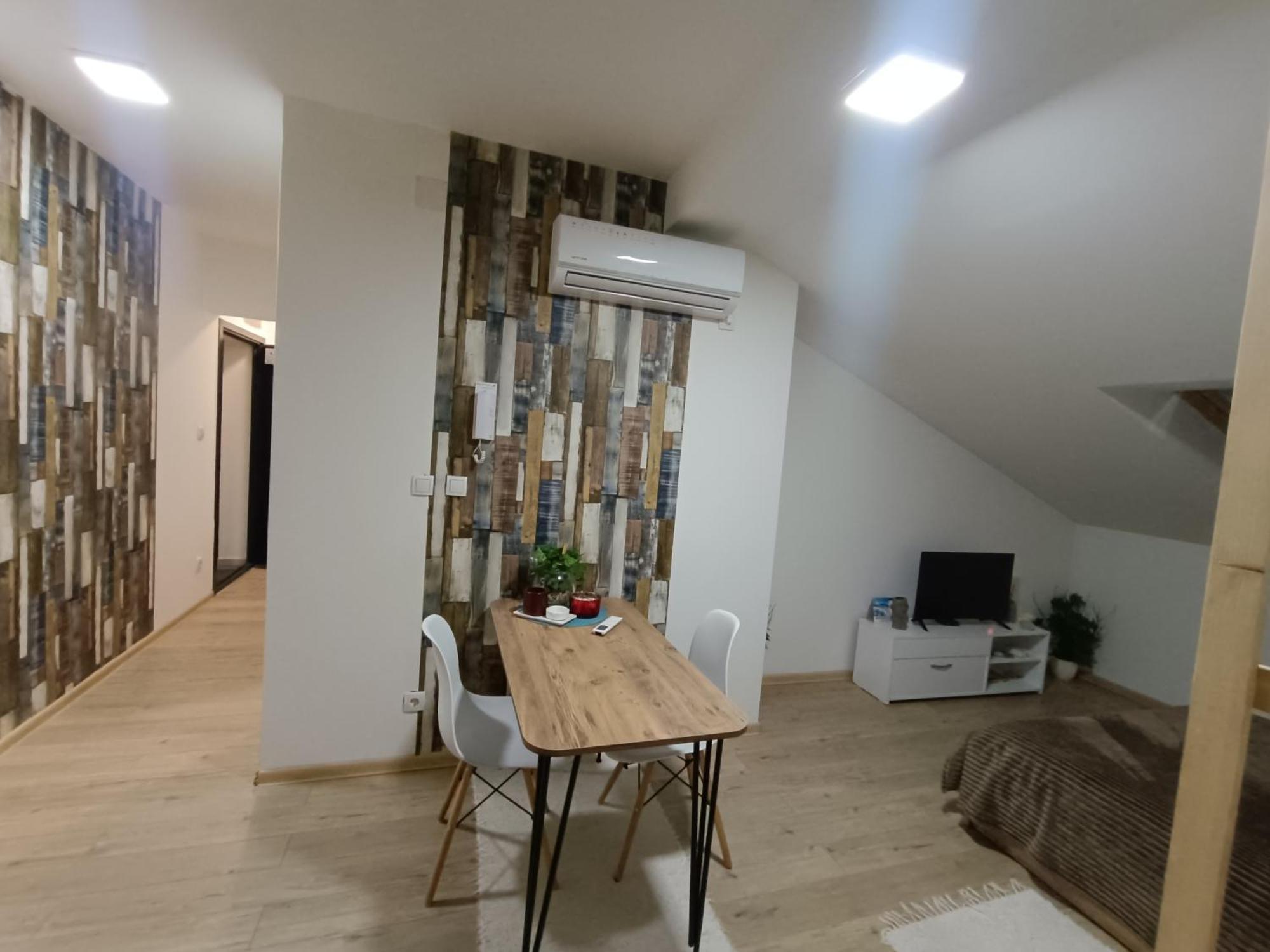 Apartmani S - Dsn Kraljevo Rom bilde
