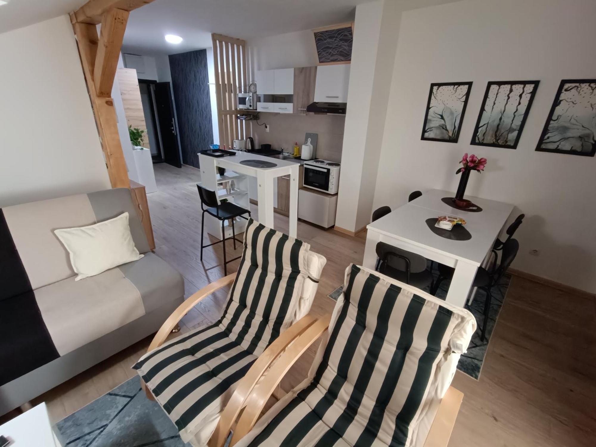 Apartmani S - Dsn Kraljevo Eksteriør bilde