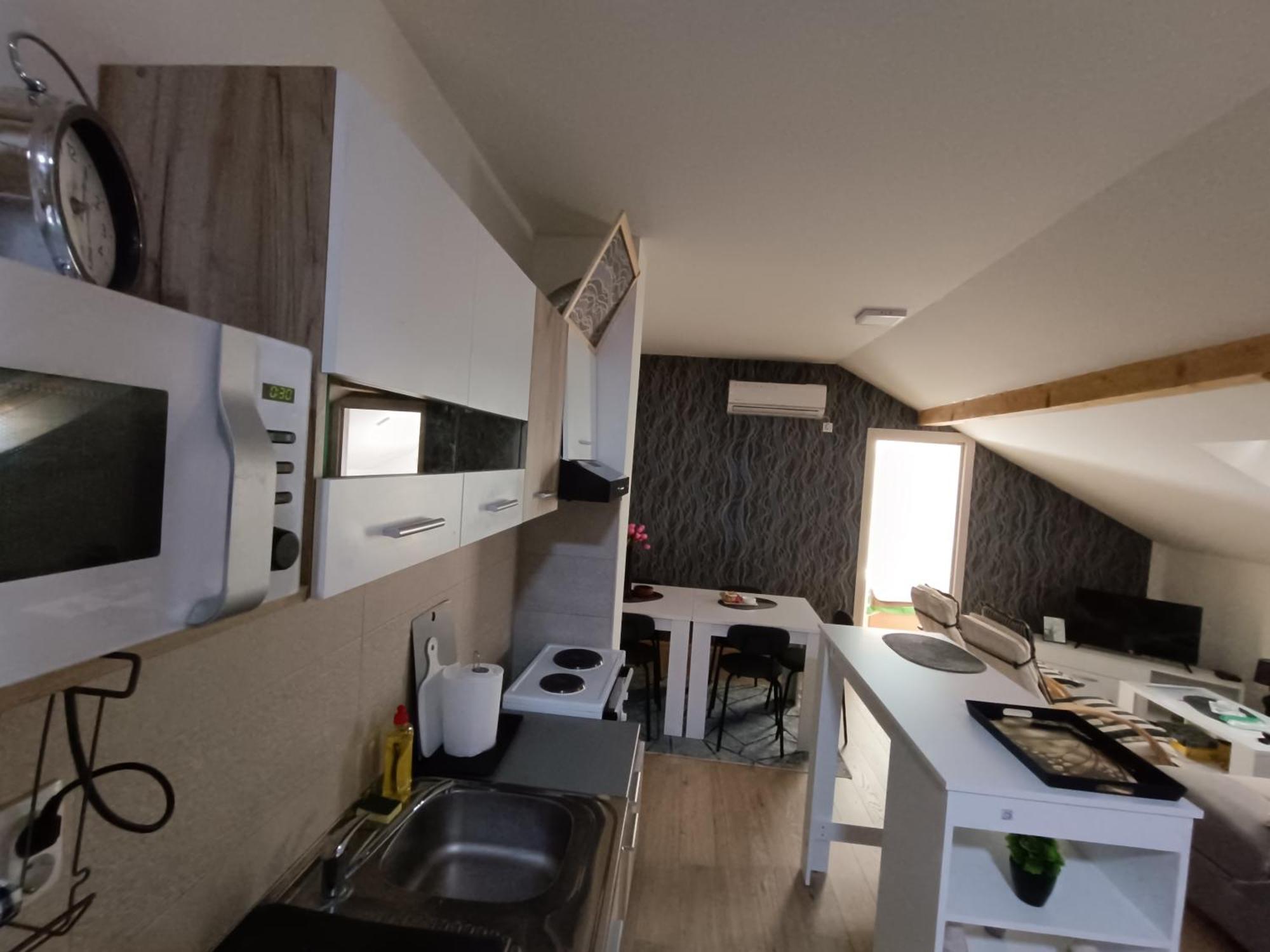 Apartmani S - Dsn Kraljevo Rom bilde